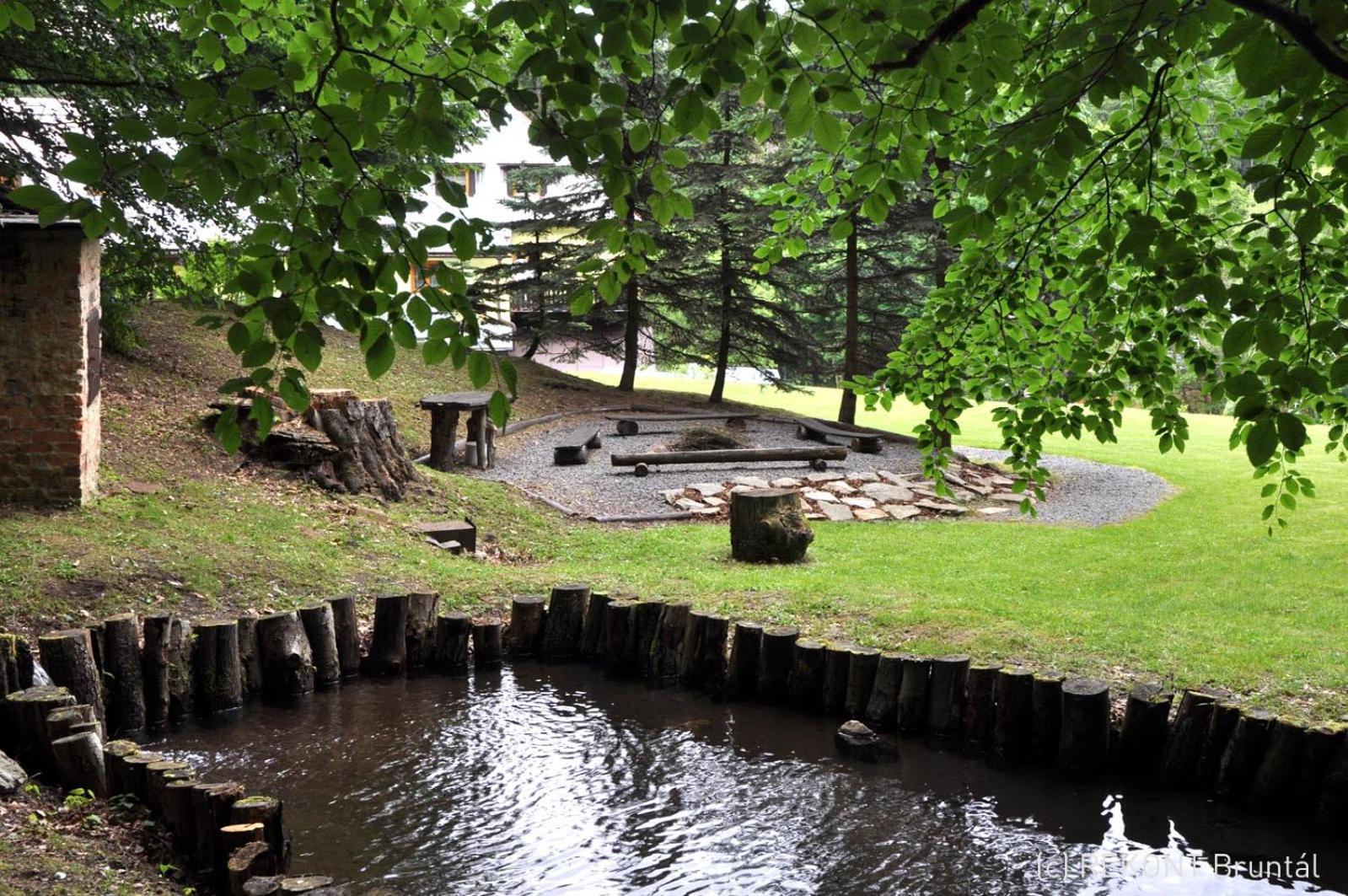 Penzion U Vodopadu Karlova Studánka Exterior foto